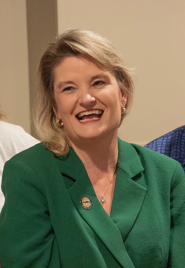 Cindy Holscher